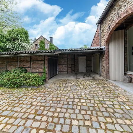 Aubepine In Sart Jalhay * Arbespine